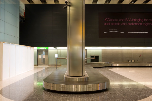 Heathrow Terminal 5 Baggage Reclaim